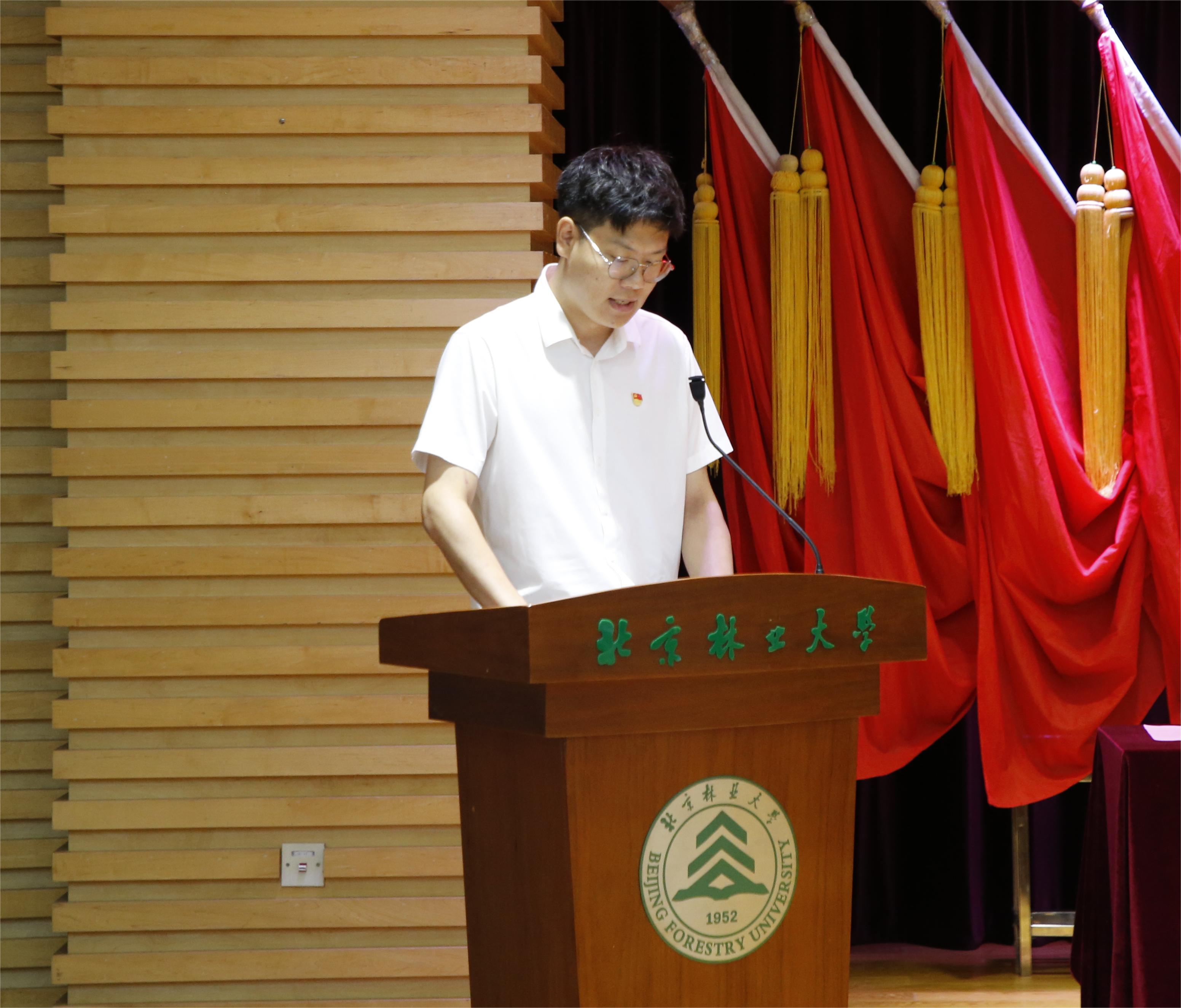 谭文斌老师发言.JPG